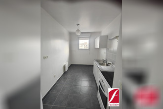 Ma-Cabane - Location Appartement Montigny-le-Bretonneux, 52 m²