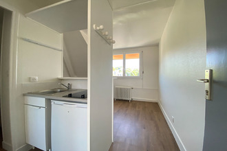 location appartement mt-st-aignan 76130