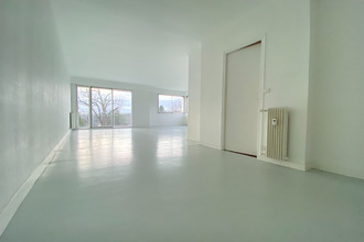 location appartement mt-st-aignan 76130