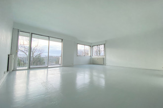 location appartement mt-st-aignan 76130