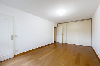 location appartement mt-st-aignan 76130