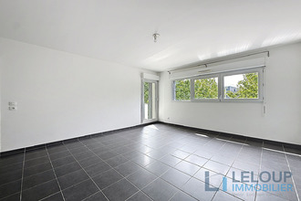 location appartement mt-st-aignan 76130