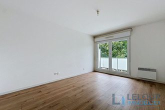 location appartement mt-st-aignan 76130
