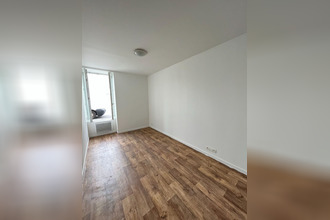 location appartement mtguyon 17270
