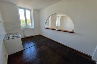 location appartement mtreal-la-cluse 01460