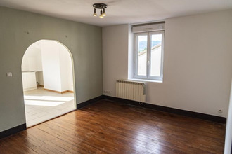 location appartement mtreal-la-cluse 01460