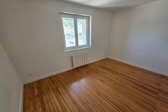 location appartement mtreal-la-cluse 01460