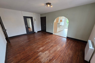location appartement mtreal-la-cluse 01460