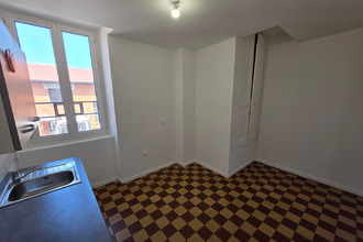 location appartement mtreal-la-cluse 01460