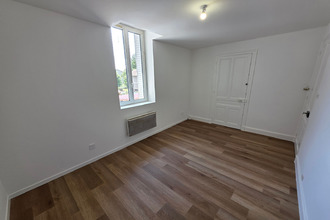 location appartement mtreal-la-cluse 01460