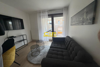 location appartement mtreuil 93100