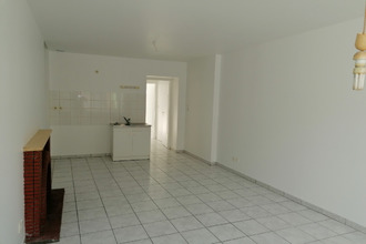 location appartement mtsurs 53150