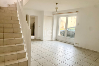 location appartement murs-erigne 49610