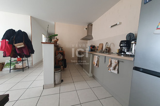 location appartement murs-erigne 49610