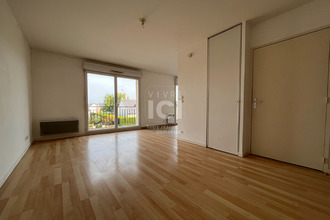location appartement murs-erigne 49610