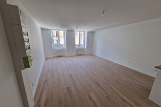 Ma-Cabane - Location Appartement NANTUA, 24 m²