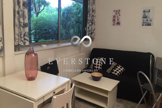 Ma-Cabane - Location Appartement NEUILLY-SUR-SEINE, 20 m²