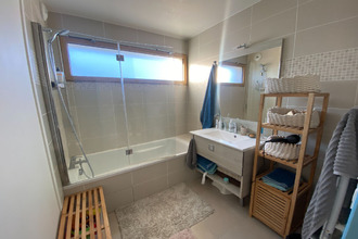 Ma-Cabane - Location Appartement NEYDENS, 86 m²