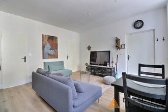 Ma-Cabane - Location Appartement NEYRON, 45 m²