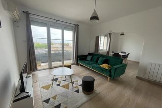 Ma-Cabane - Location Appartement Nîmes, 61 m²