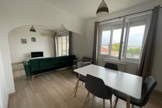 Ma-Cabane - Location Appartement Nîmes, 61 m²