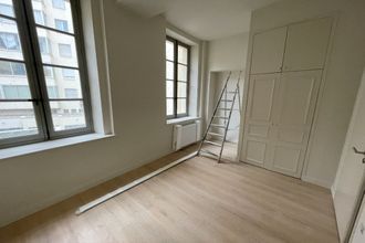 Ma-Cabane - Location Appartement NIMES, 64 m²