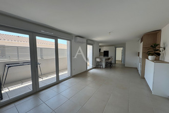 Ma-Cabane - Location Appartement NIMES, 76 m²