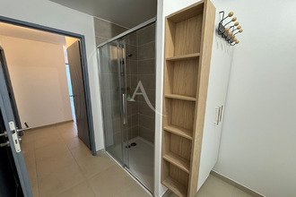Ma-Cabane - Location Appartement NIMES, 76 m²