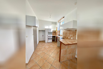 Ma-Cabane - Location Appartement NIMES, 36 m²