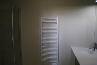 Ma-Cabane - Location Appartement NIMES, 47 m²