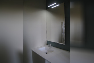 Ma-Cabane - Location Appartement NIMES, 47 m²