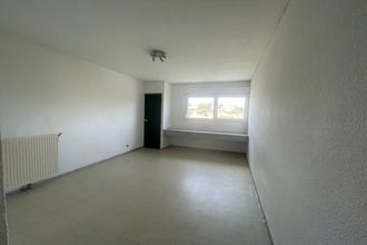 Ma-Cabane - Location Appartement Nîmes, 23 m²