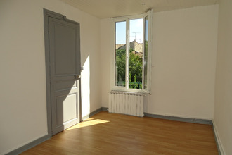 Ma-Cabane - Location Appartement Nîmes, 47 m²