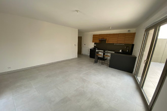location appartement nimes 30900