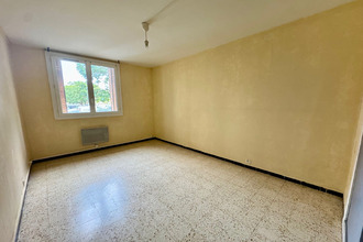 location appartement nimes 30900