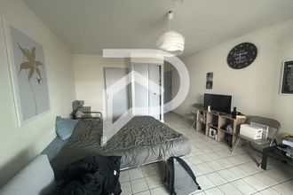 Ma-Cabane - Location Appartement NIORT, 23 m²