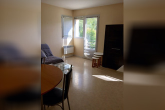 Ma-Cabane - Location Appartement NIORT, 24 m²