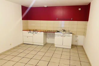 location appartement noves 13550