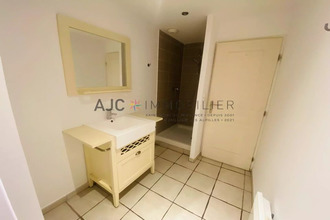 location appartement noves 13550