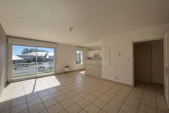 location appartement onet-le-chateau 12850
