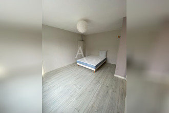 Ma-Cabane - Location Appartement ONZAIN, 41 m²