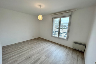 Ma-Cabane - Location Appartement OZOIR-LA-FERRIERE, 44 m²