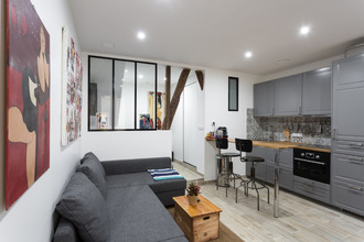 Ma-Cabane - Location Appartement PARIS 18, 24 m²