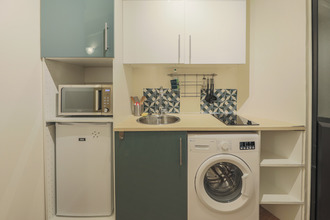 Ma-Cabane - Location Appartement PARIS 18, 17 m²