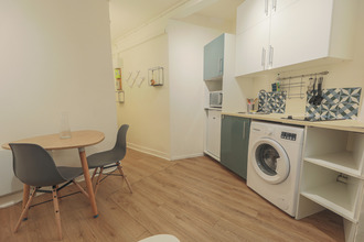 Ma-Cabane - Location Appartement PARIS 18, 17 m²