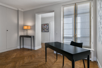 location appartement paris 75007