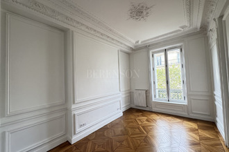 location appartement paris 75008