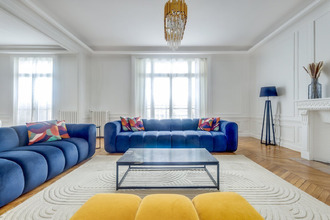 location appartement paris 75008