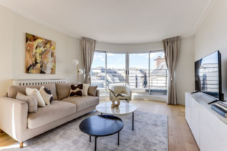 location appartement paris 75008