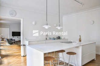 location appartement paris 75008